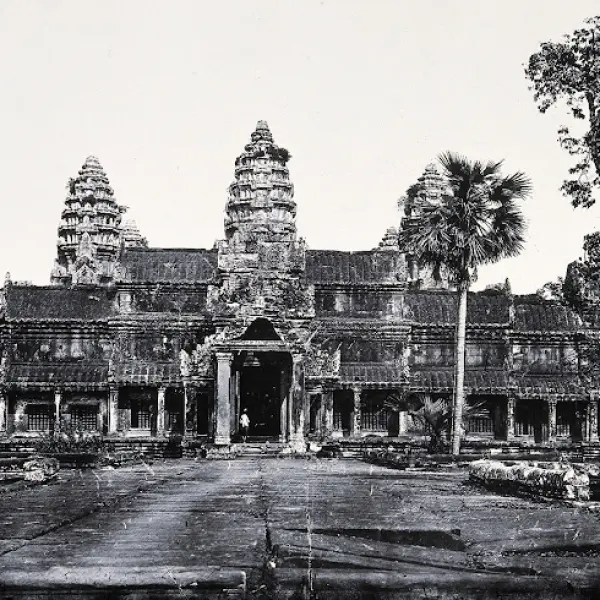 Primeras fotografías de Angkor Wat